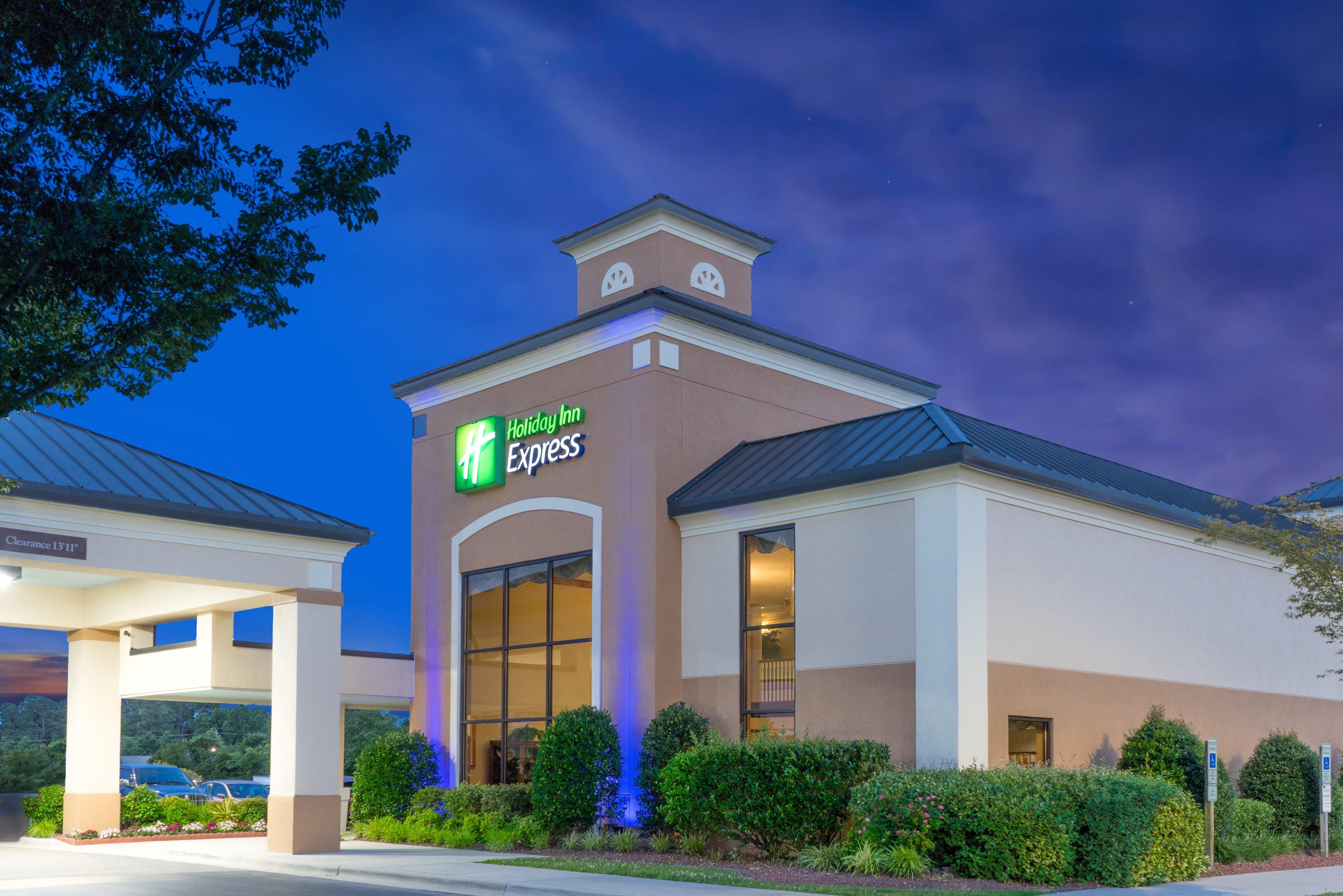 Clarion Pointe New Bern Hotel Ngoại thất bức ảnh